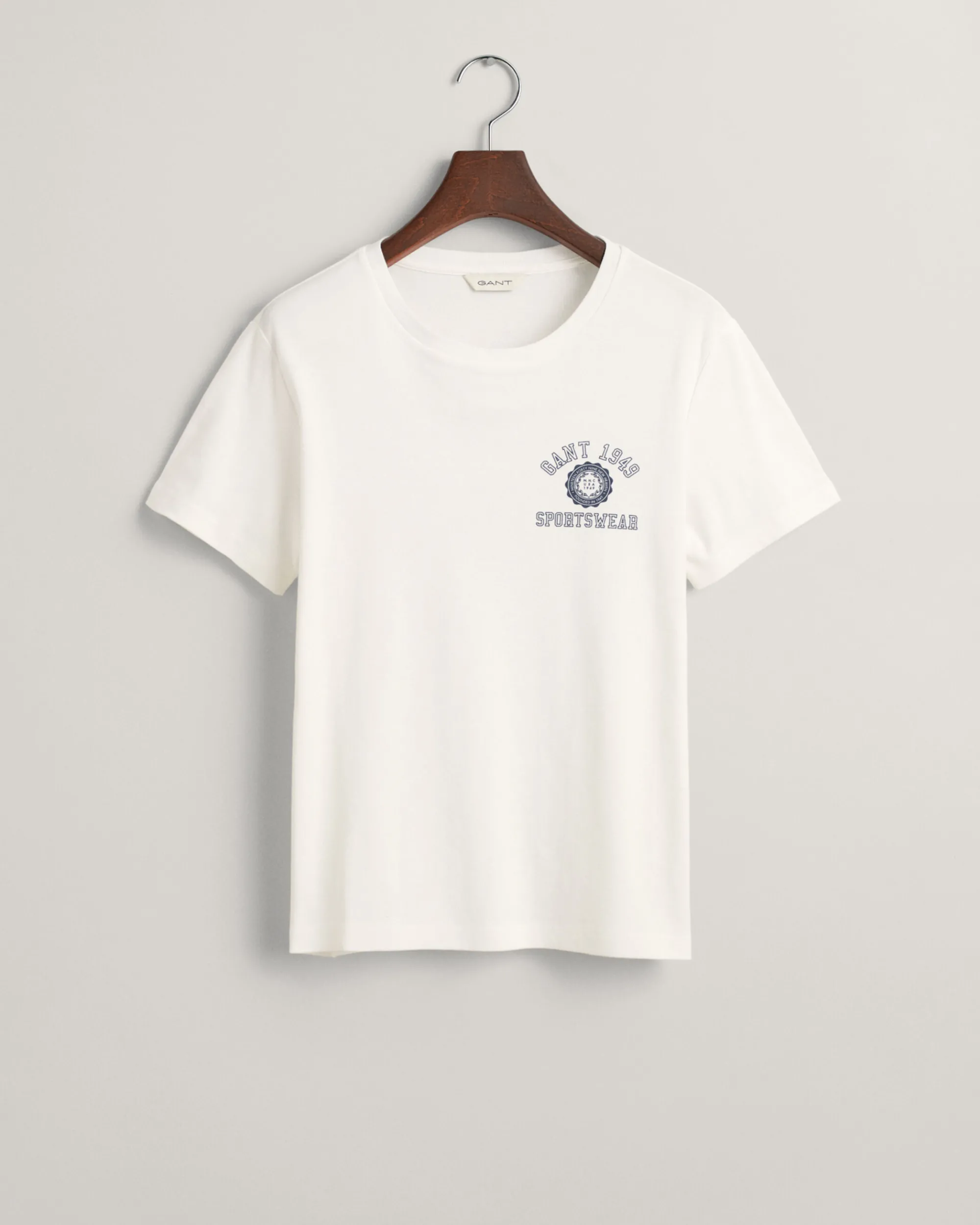 Crest Graphic T-Shirt