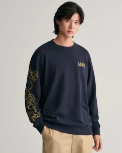 Dragon Crest Crew Neck Sweatshirt