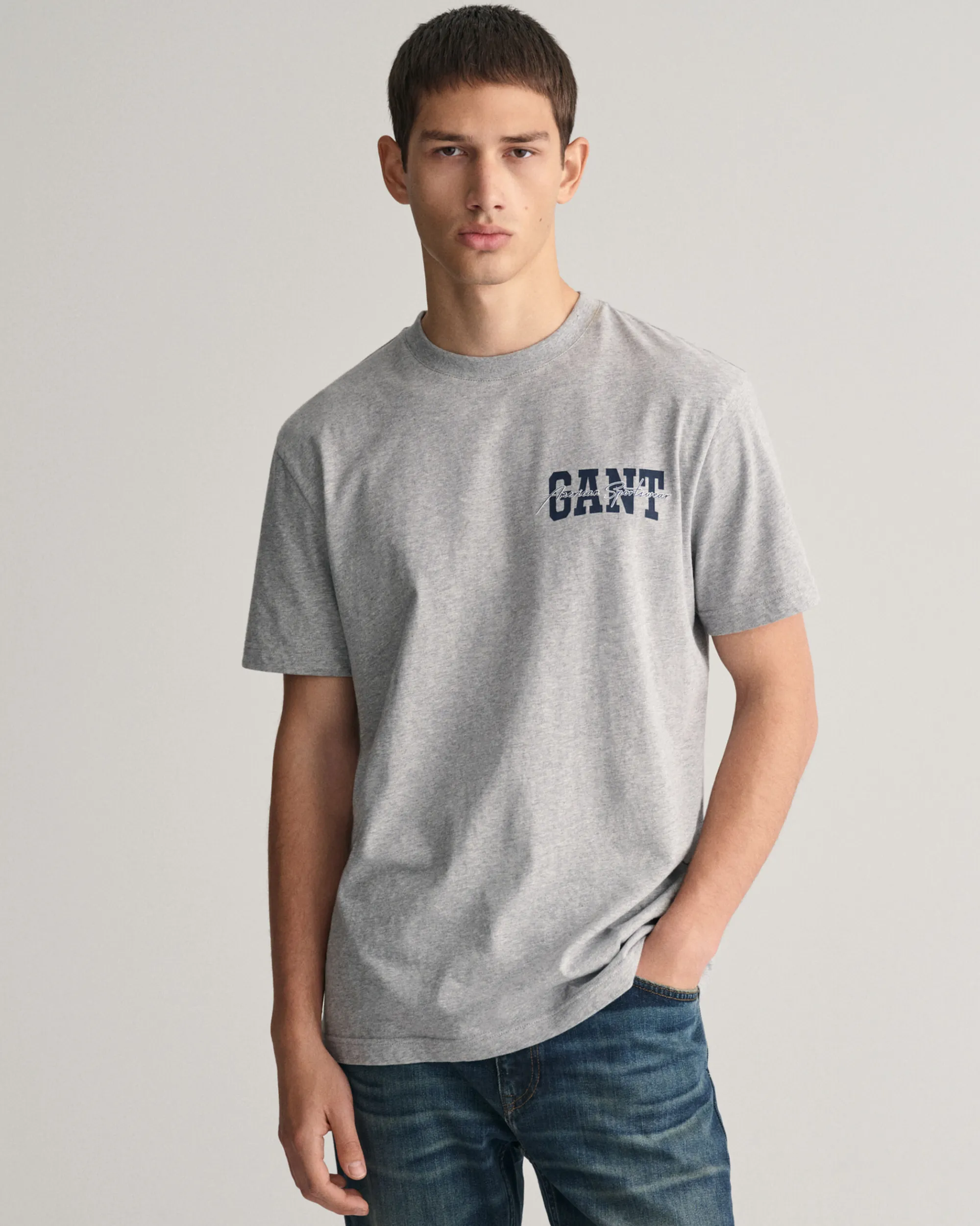 GANT Arch Script Graphic T-Shirt