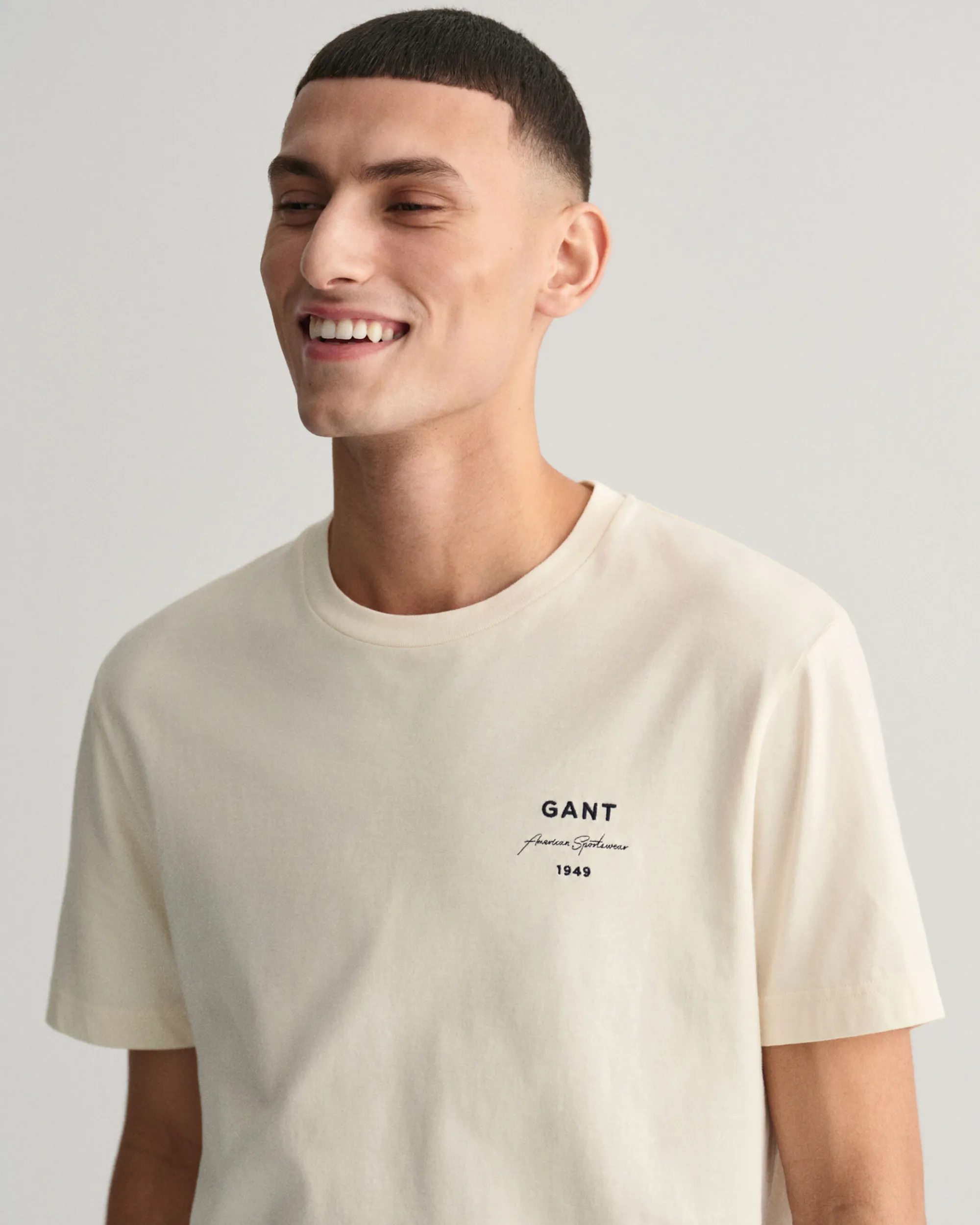 GANT Script Graphic T-Shirt