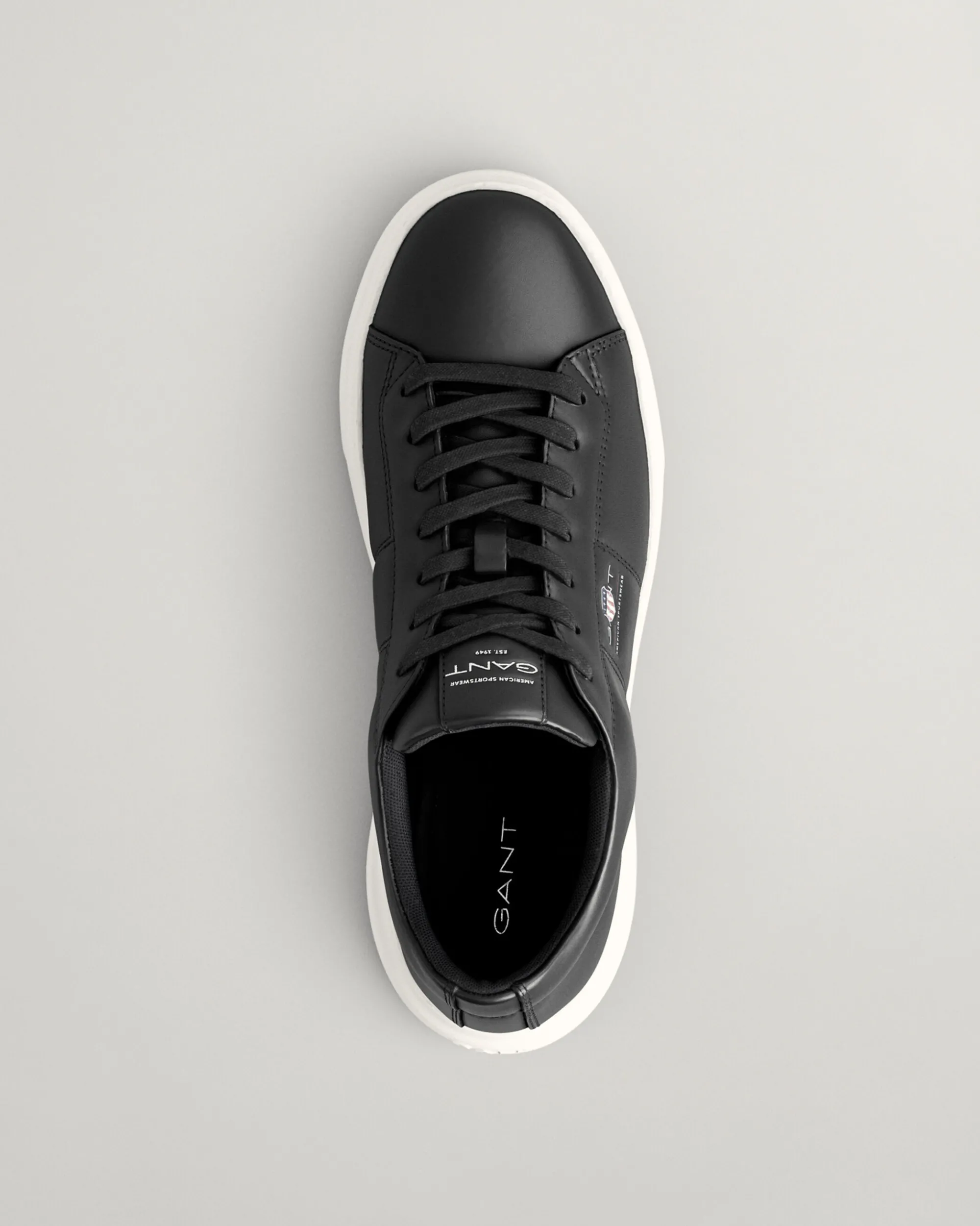 Joree Sneakers