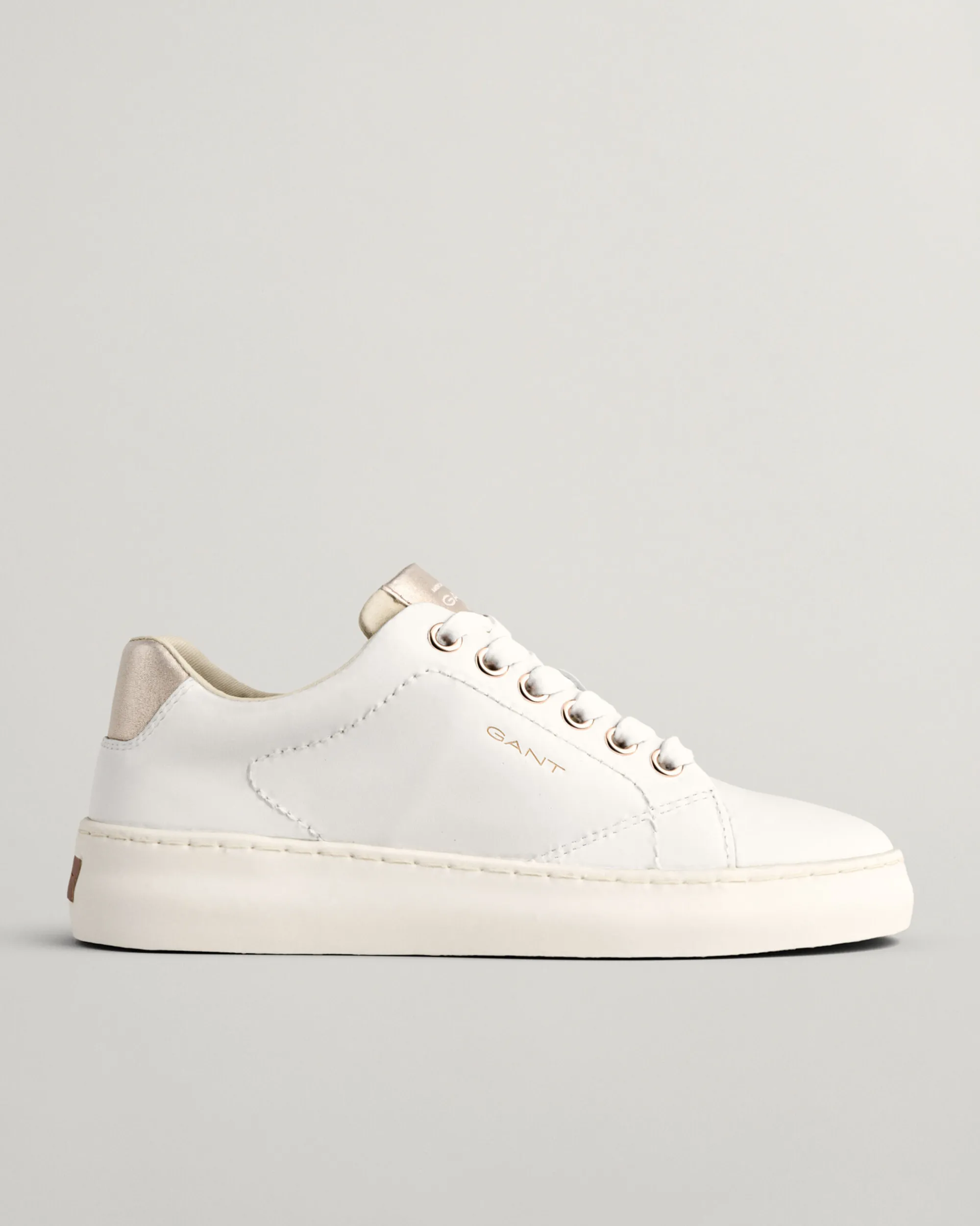 Lawill Sneakers