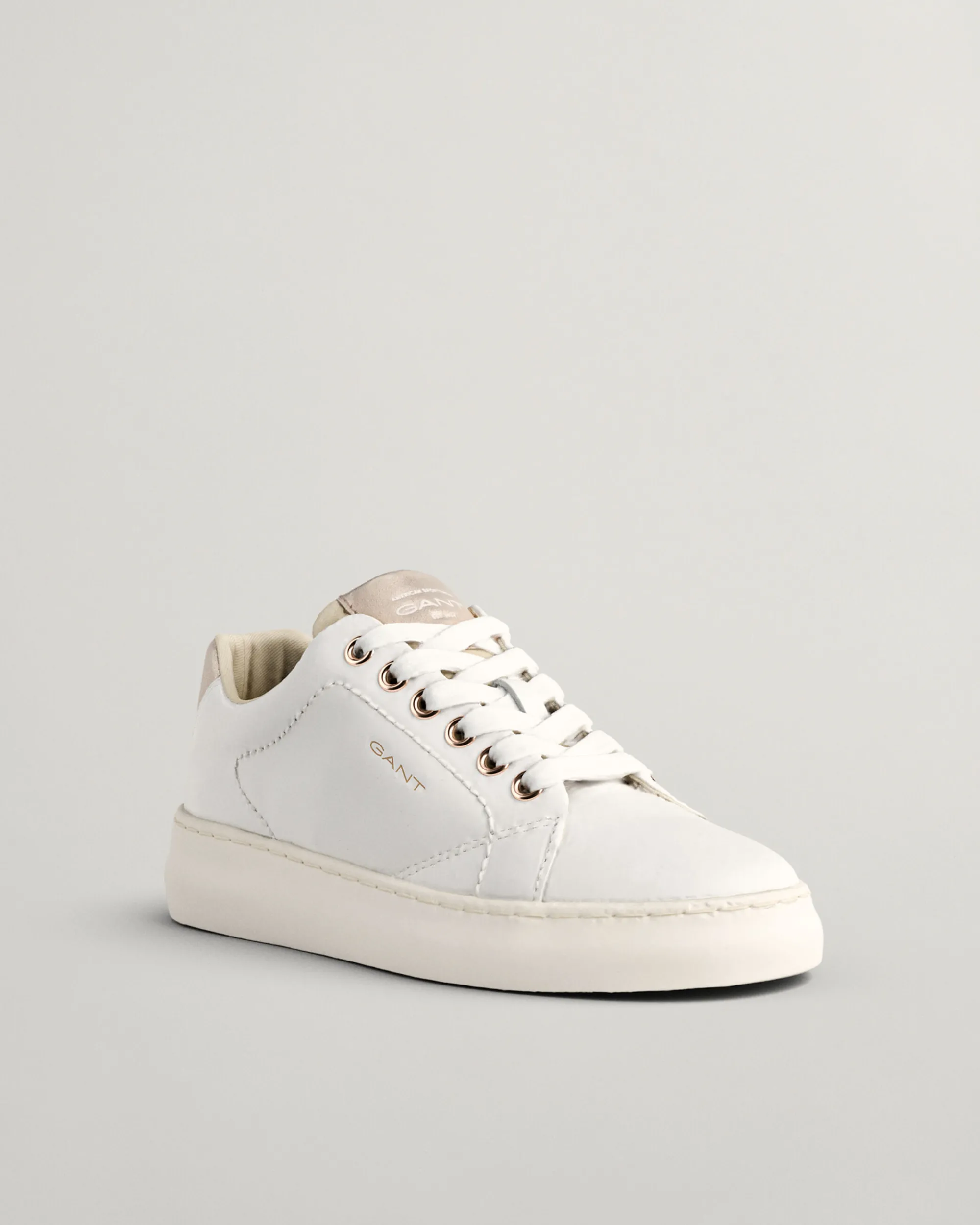 Lawill Sneakers