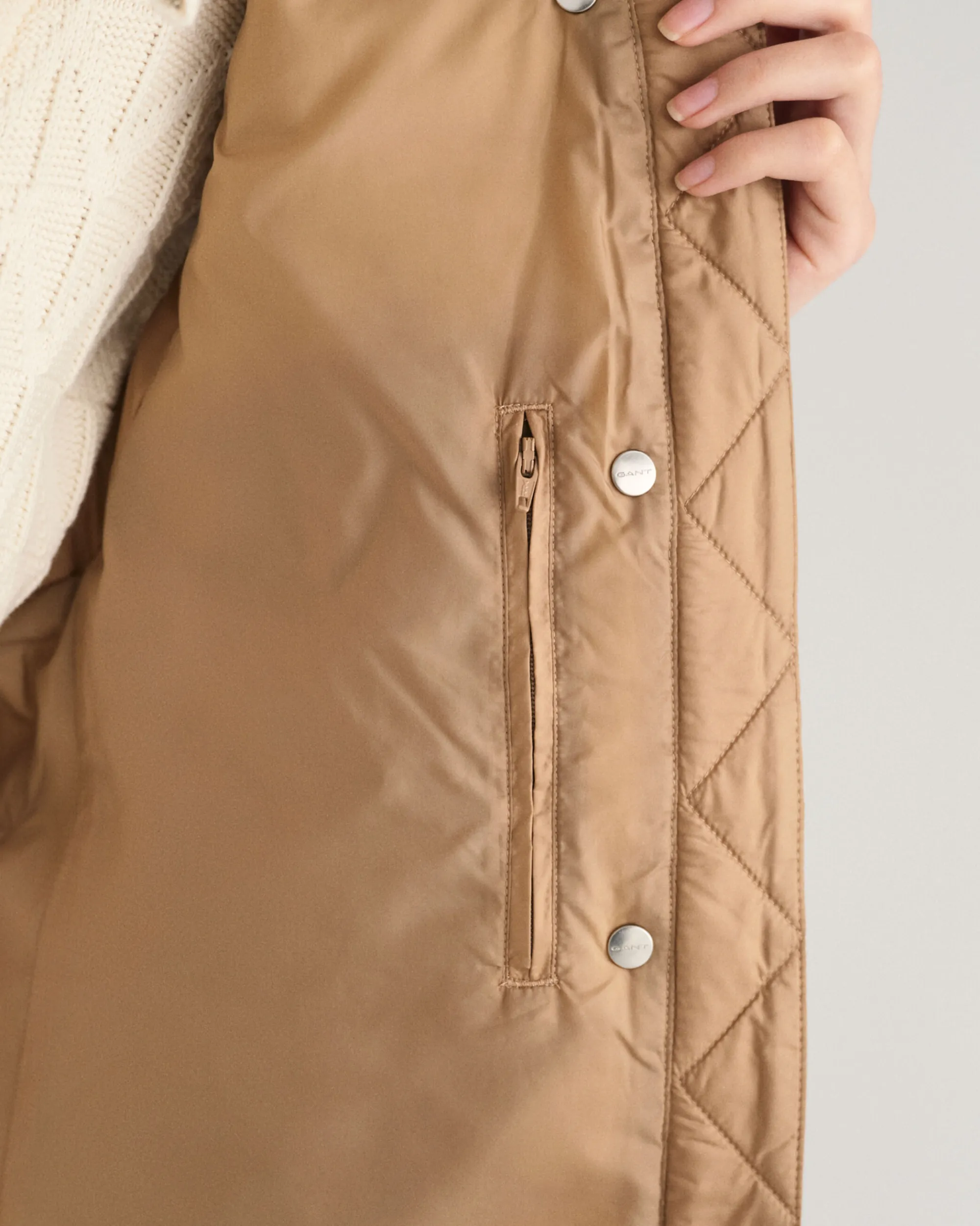 Light Down Vest