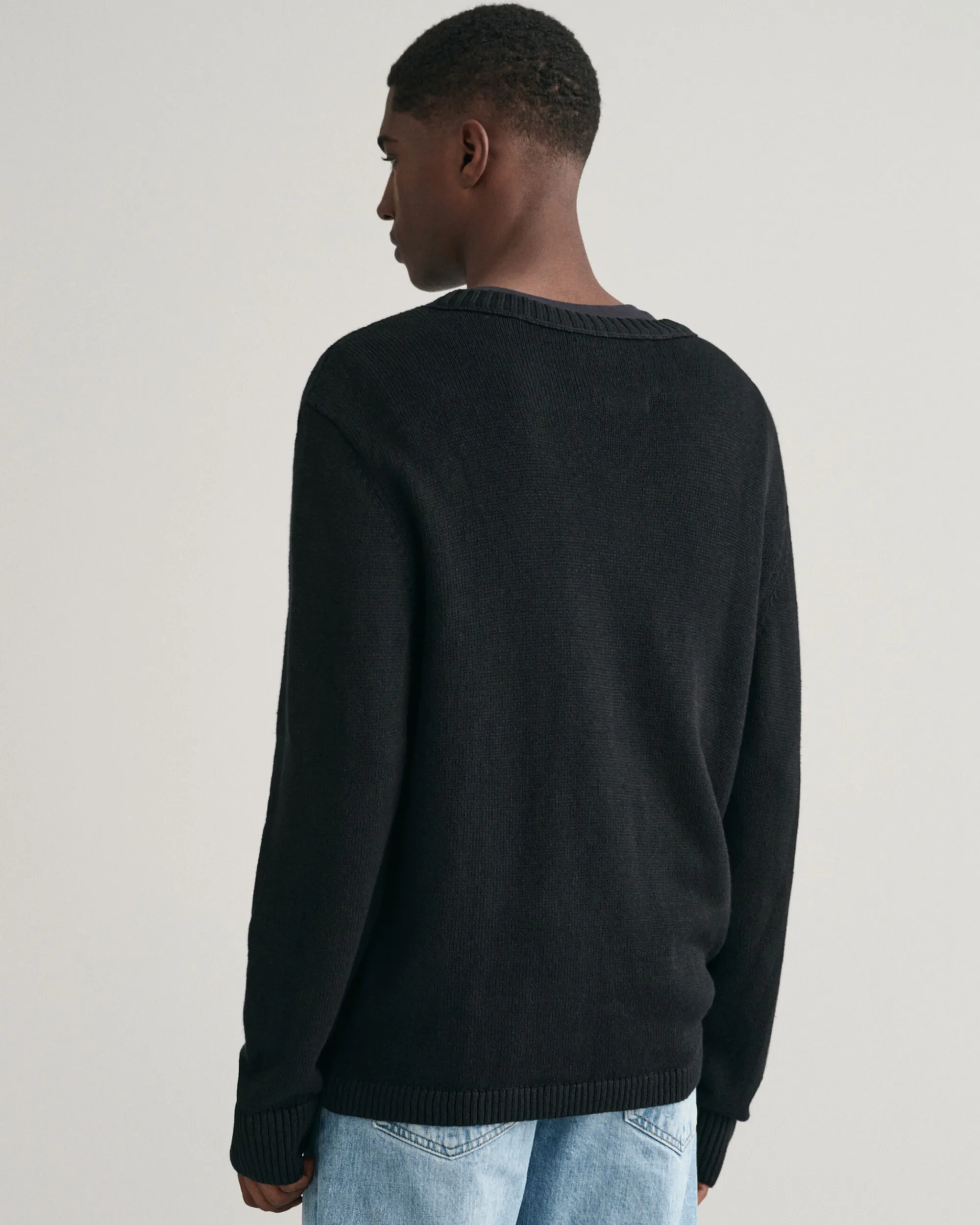 Linen Blend V-Neck Sweater