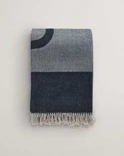 Logo Throw