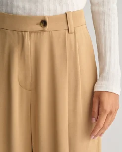 Loose Fit Low-Waisted Wide Leg Chinos