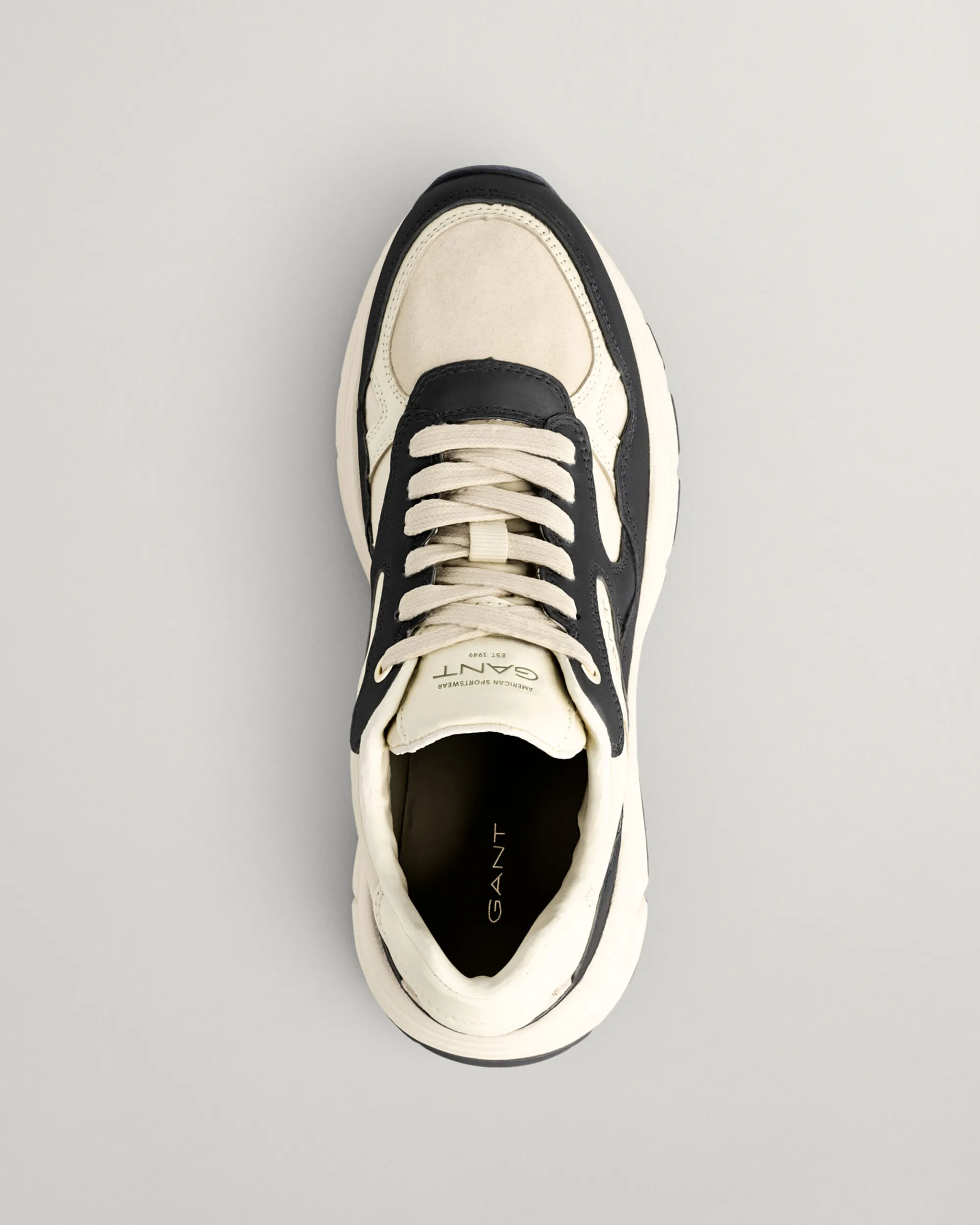 Neuwill Sneakers
