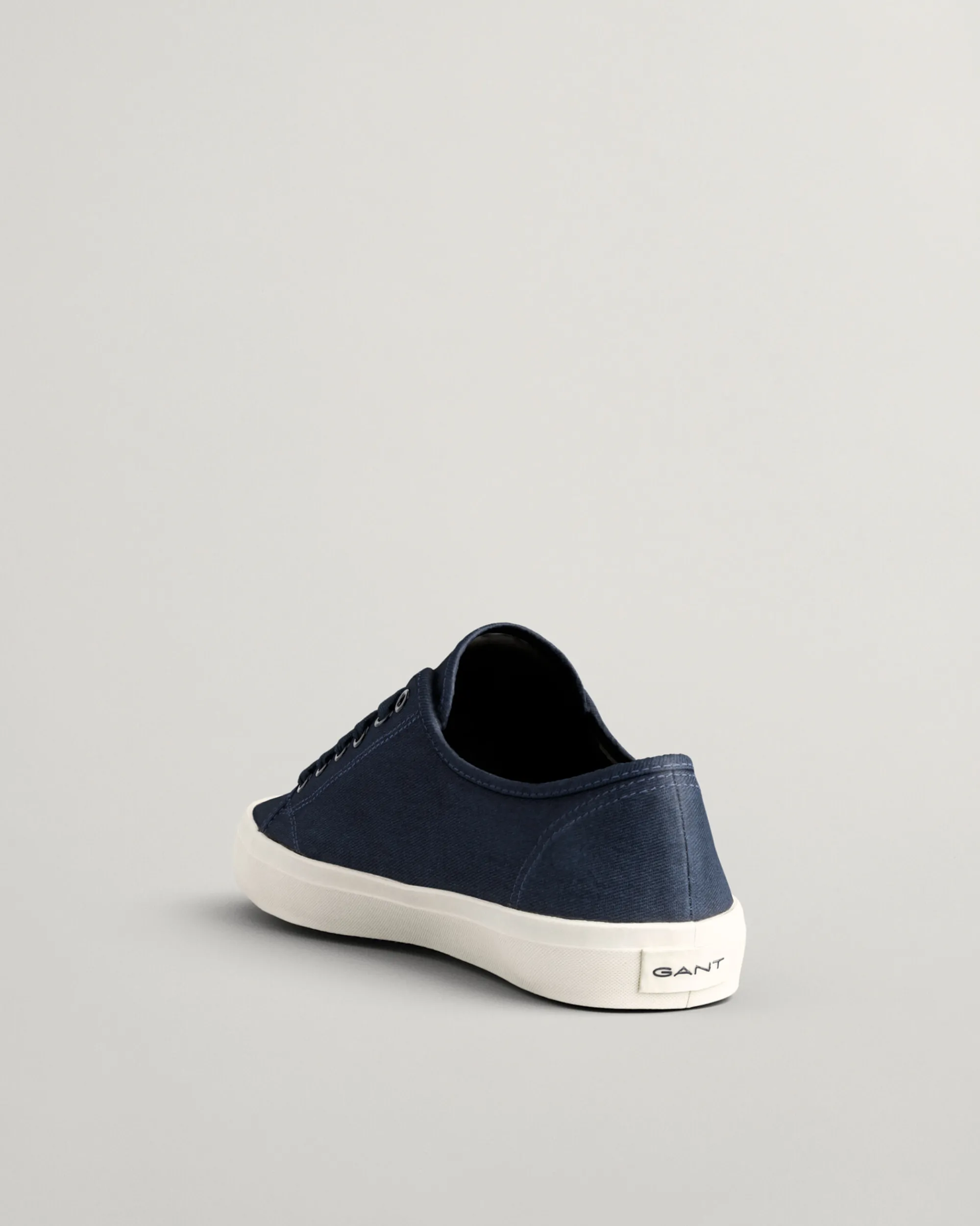 Pillox Sneakers