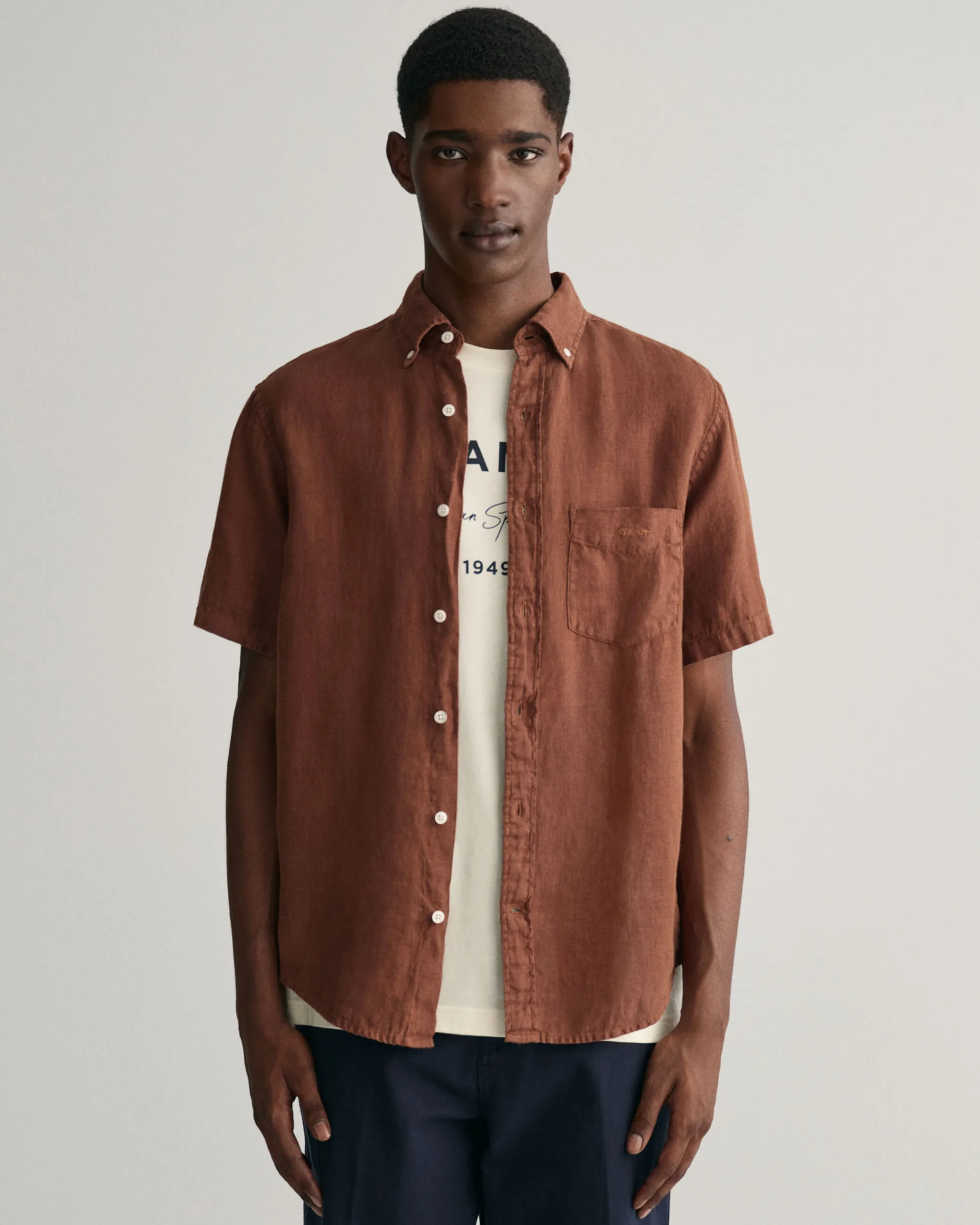 Regular Fit Garment-Dyed Linen Short Sleeve Shirt