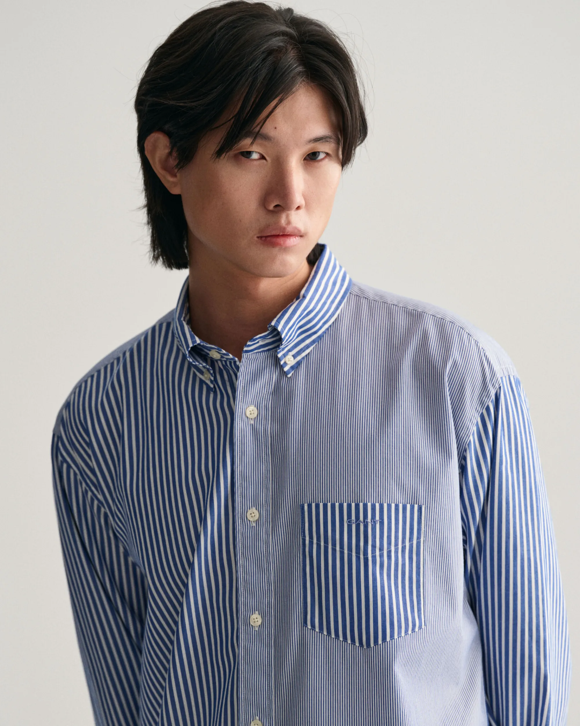 Relaxed Fit Dragon Crest Poplin Shirt