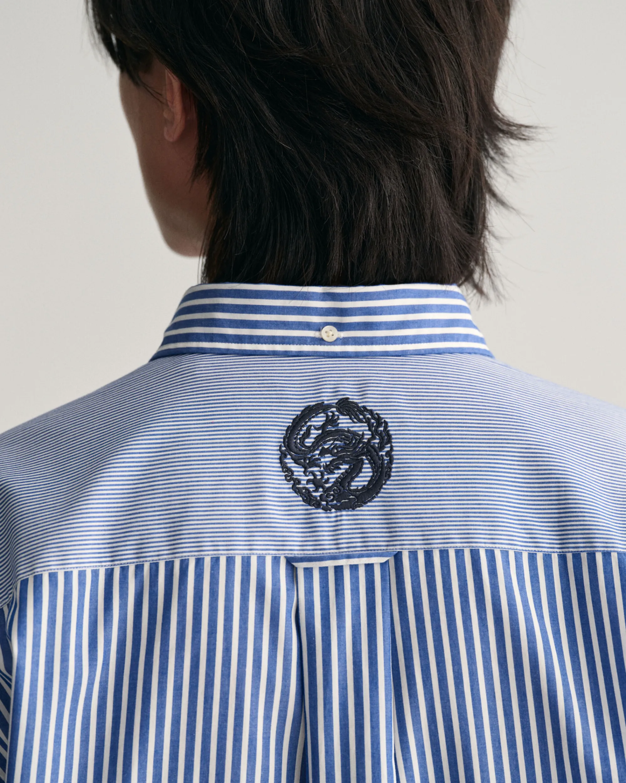 Relaxed Fit Dragon Crest Poplin Shirt