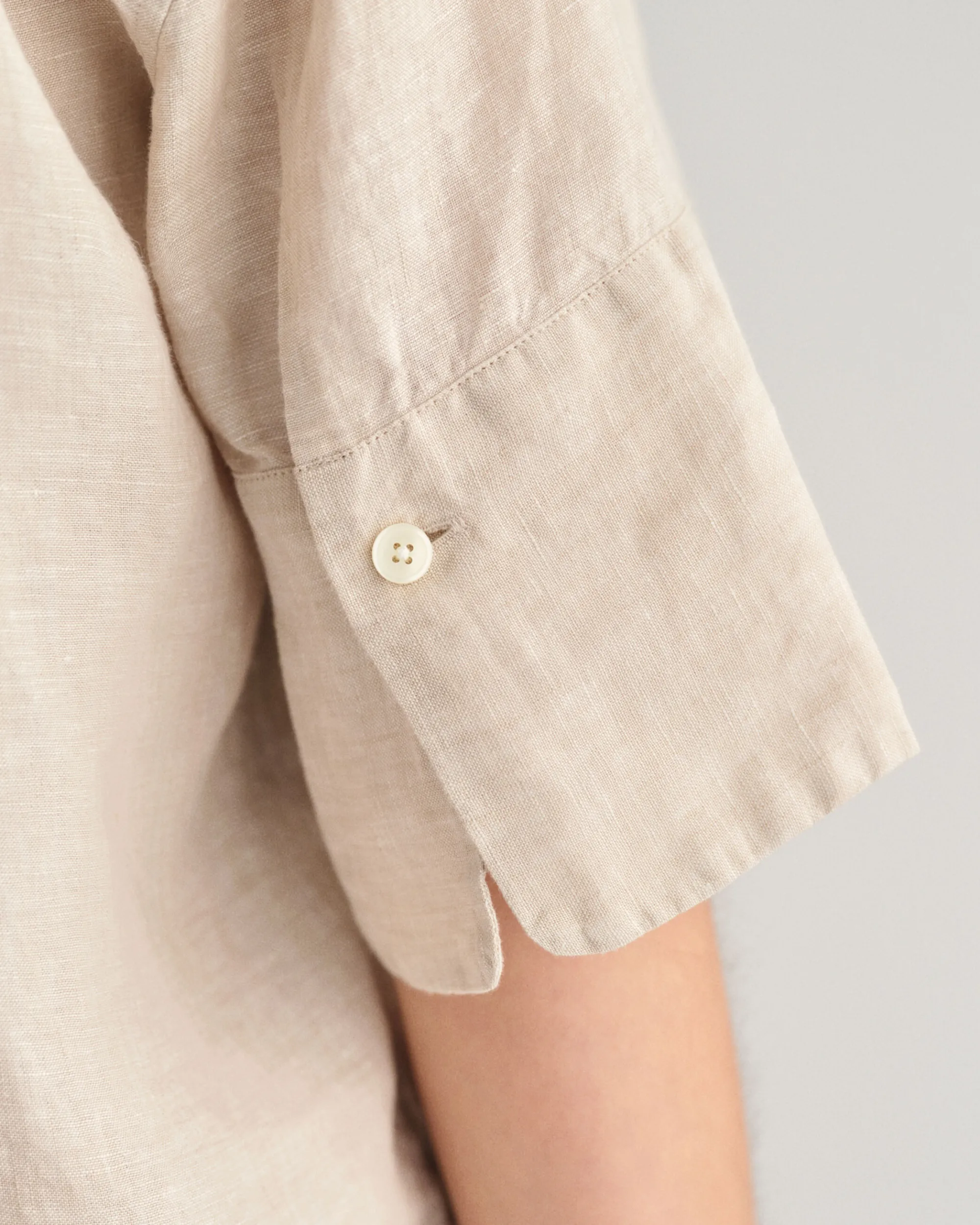 Relaxed Fit Linen Short Sleeve Shirt