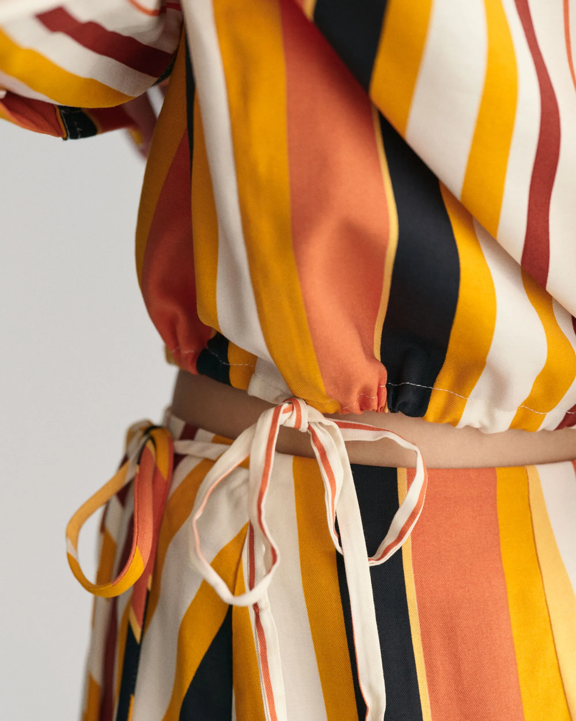 Relaxed Fit Striped Tie Band Shirt