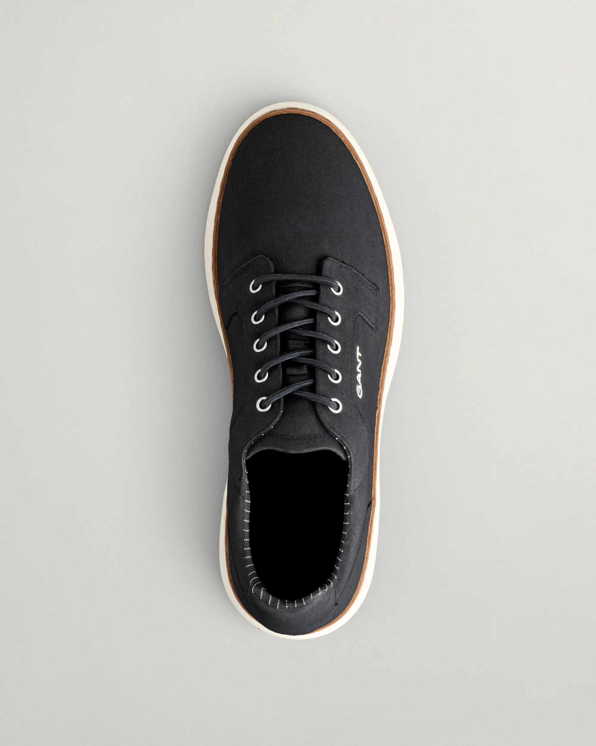 San Prep Sneakers