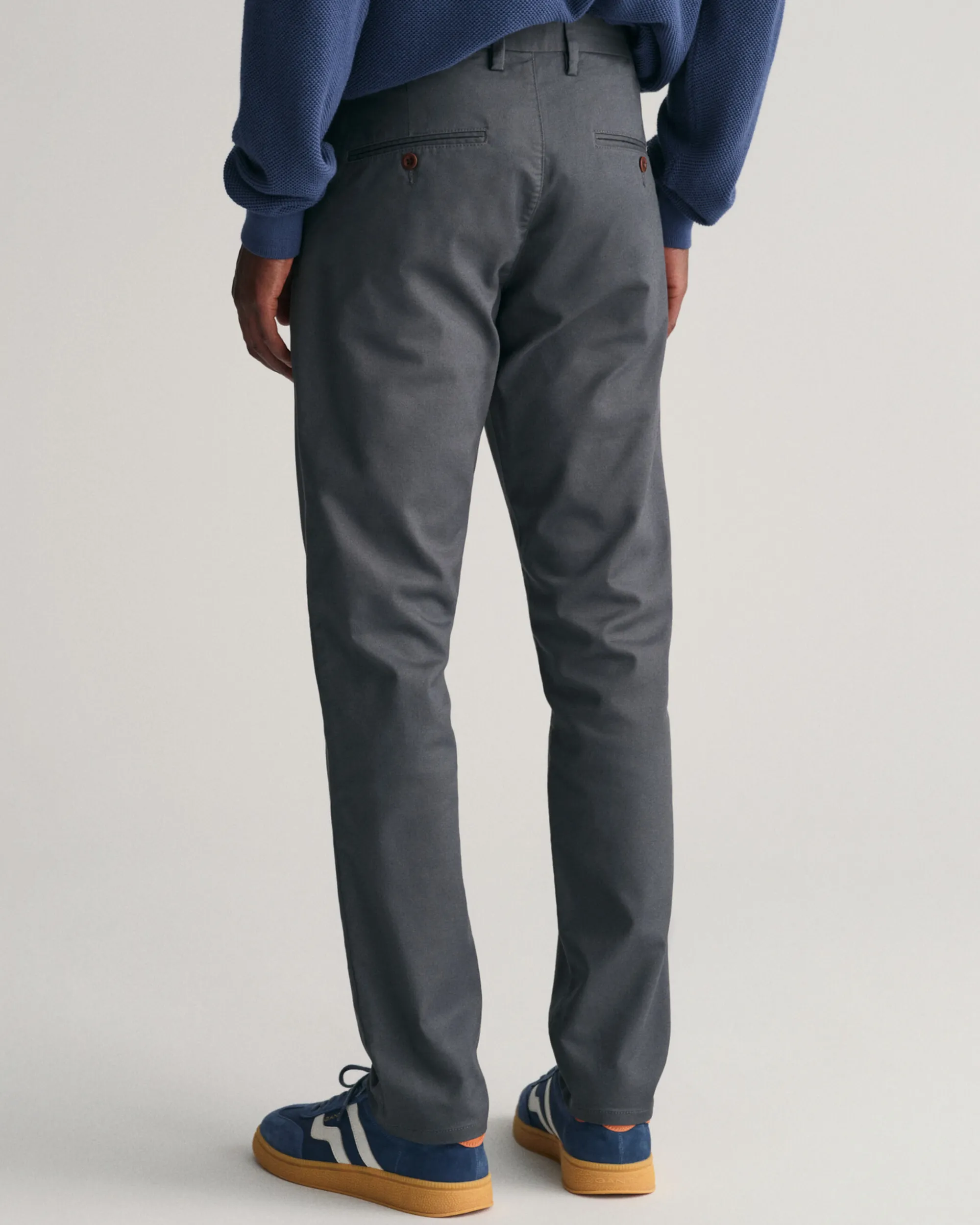 Slim Fit Tech Prep邃