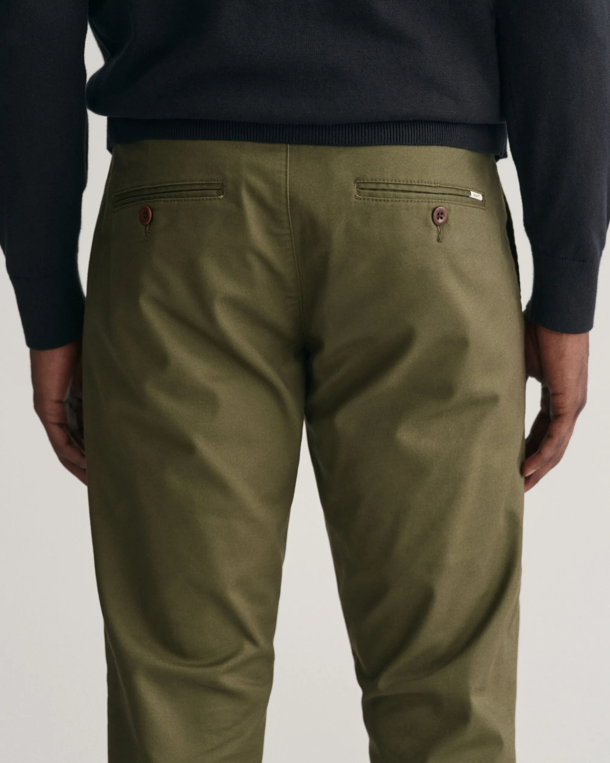 Slim Fit Tech Prep邃