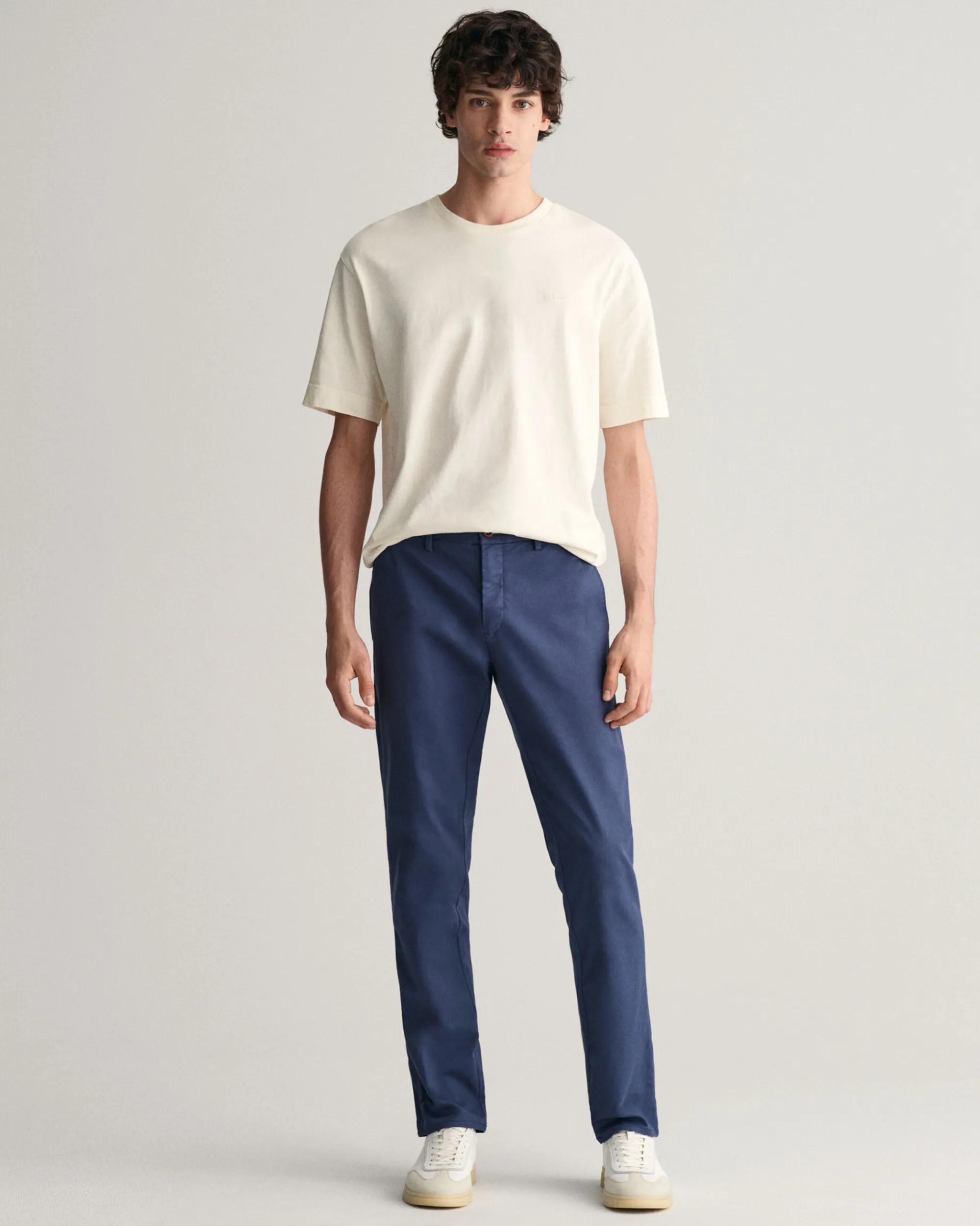 Slim Fit Tech Prep邃