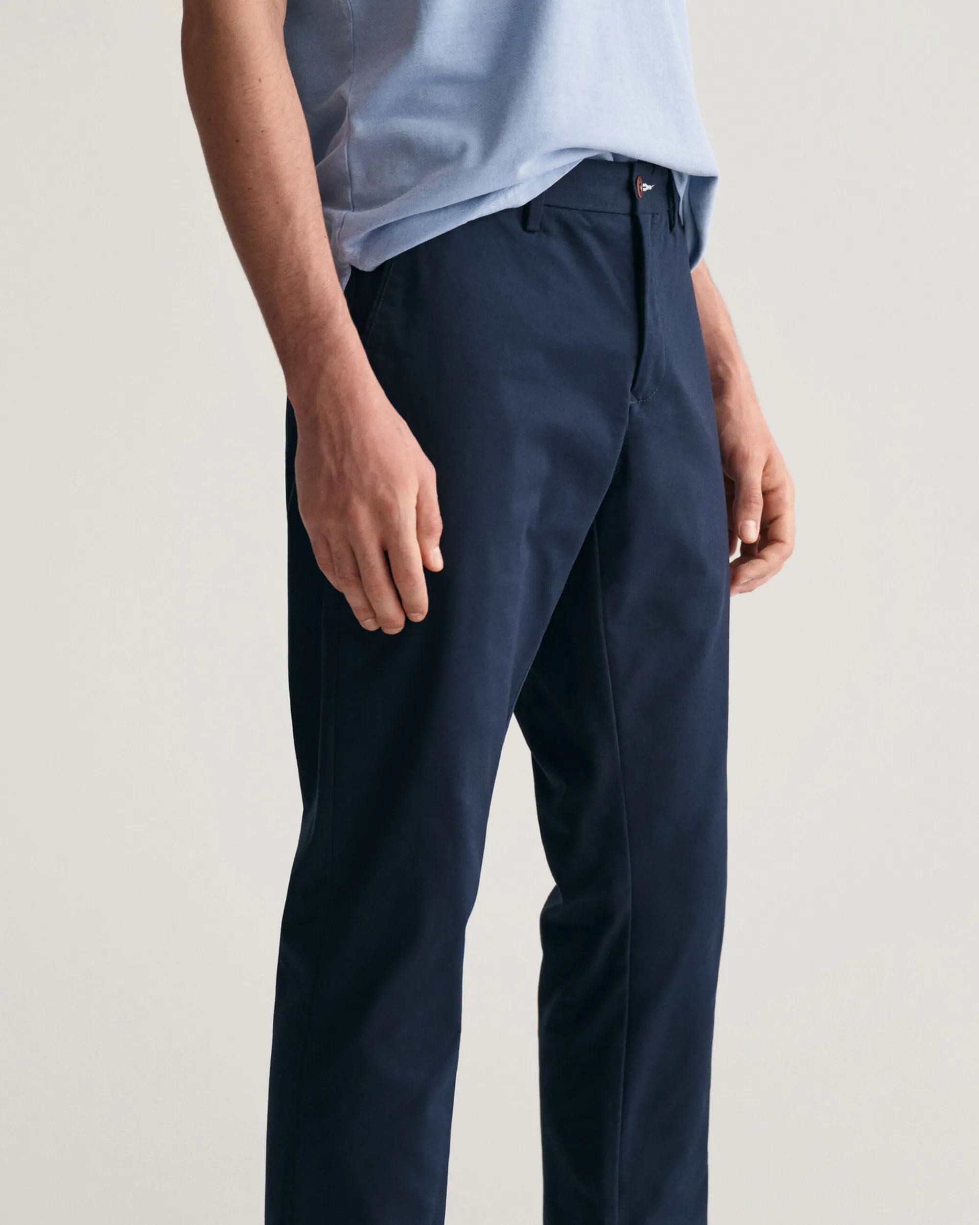 Slim Fit Tech Prep邃